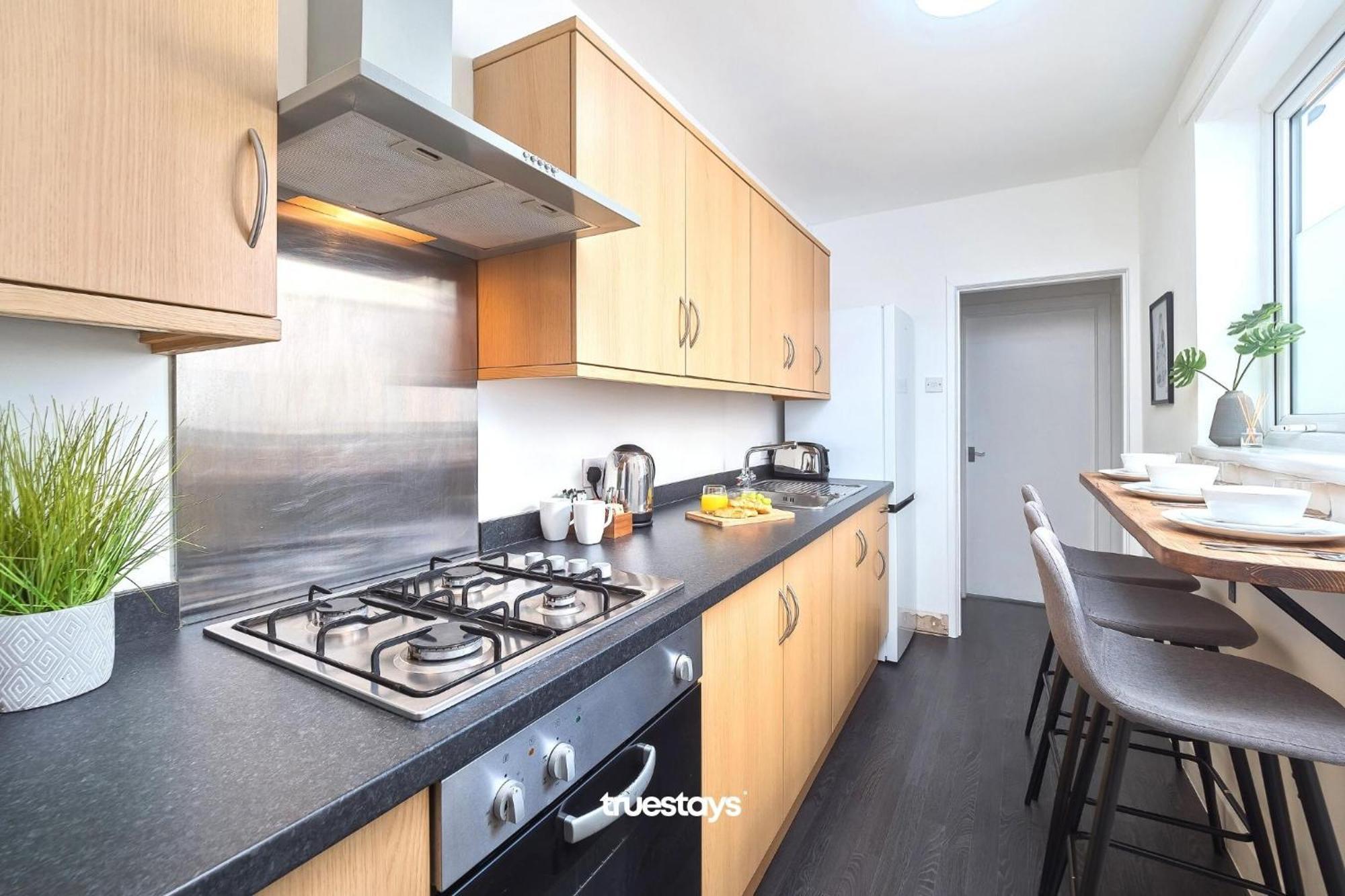 Penkhull House By Truestays - 4 Bedroom House In Stoke-On-Trent Zewnętrze zdjęcie