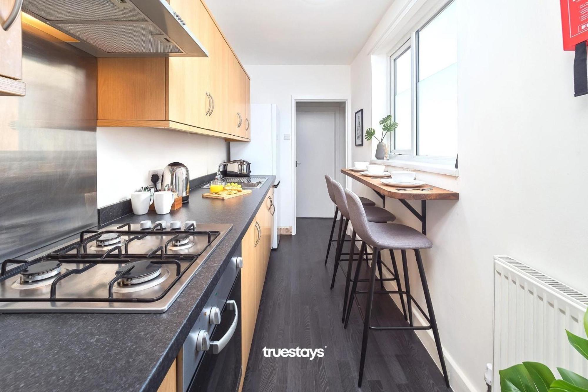 Penkhull House By Truestays - 4 Bedroom House In Stoke-On-Trent Zewnętrze zdjęcie