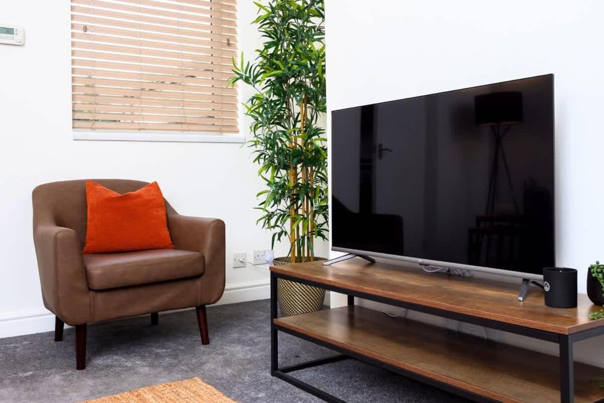 Penkhull House By Truestays - 4 Bedroom House In Stoke-On-Trent Zewnętrze zdjęcie