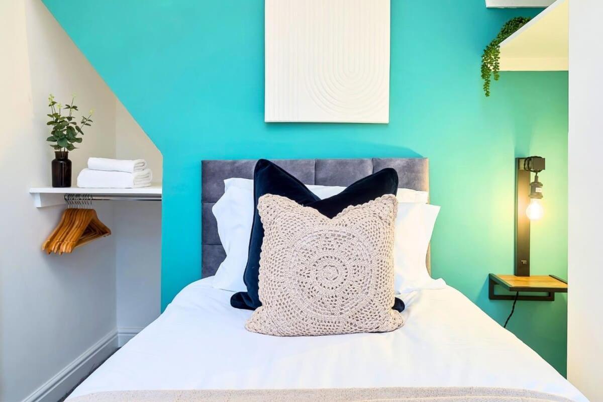 Penkhull House By Truestays - 4 Bedroom House In Stoke-On-Trent Zewnętrze zdjęcie